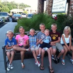 Meet your Posher, Deb